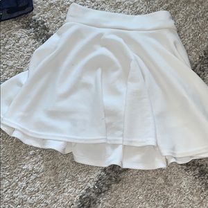 Hire flows skirt with built in shorts size XS